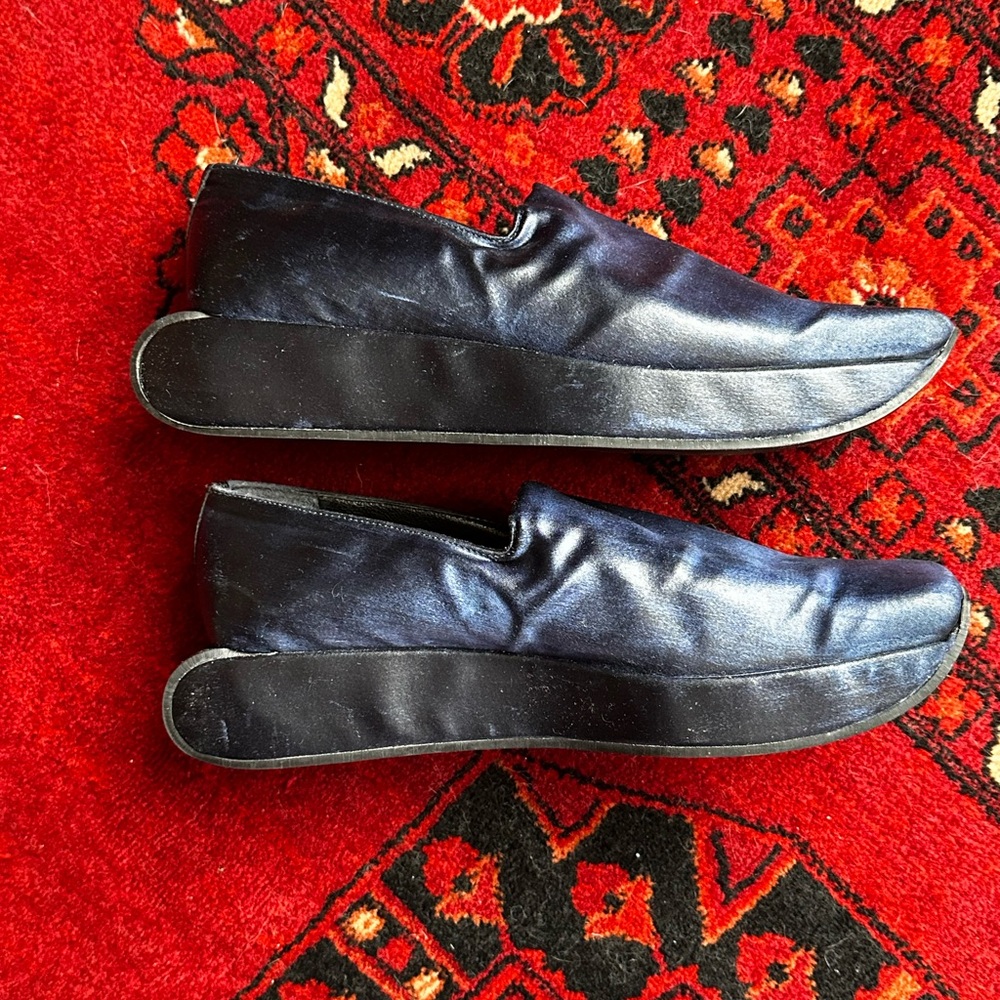 Kalliste satin platform flat 38